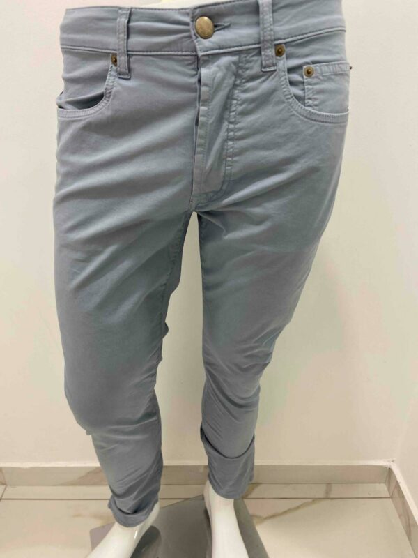 Pantalone Siviglia
