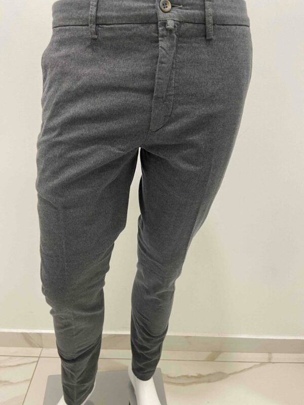 Pantalone Siviglia