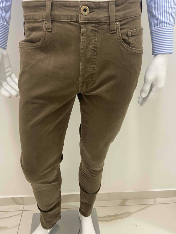 Pantalone Siviglia