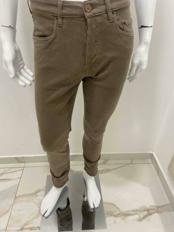 Pantalone Siviglia