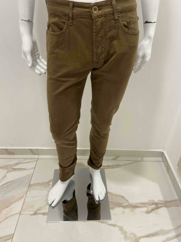 Pantalone Siviglia