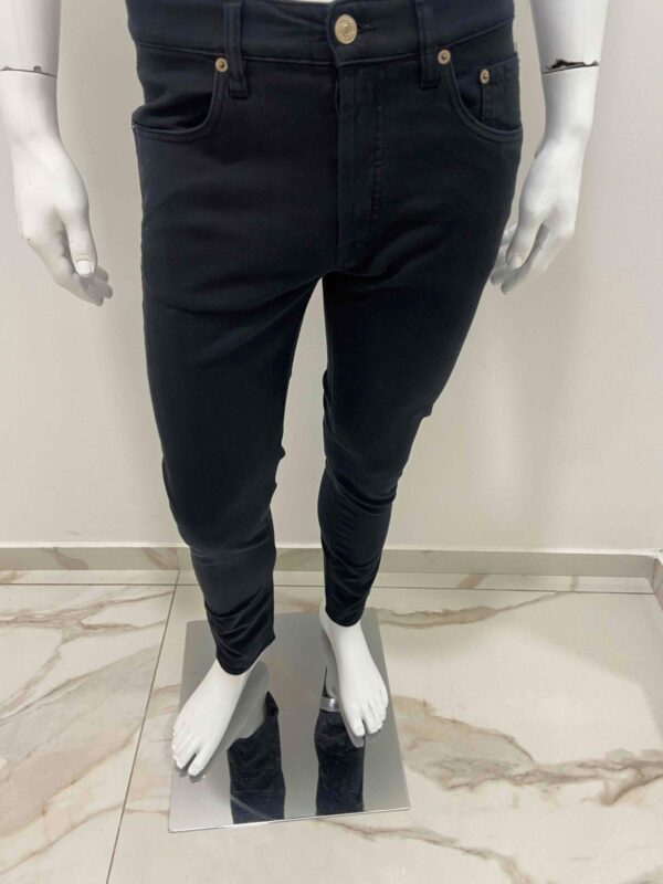 Pantalone Siviglia