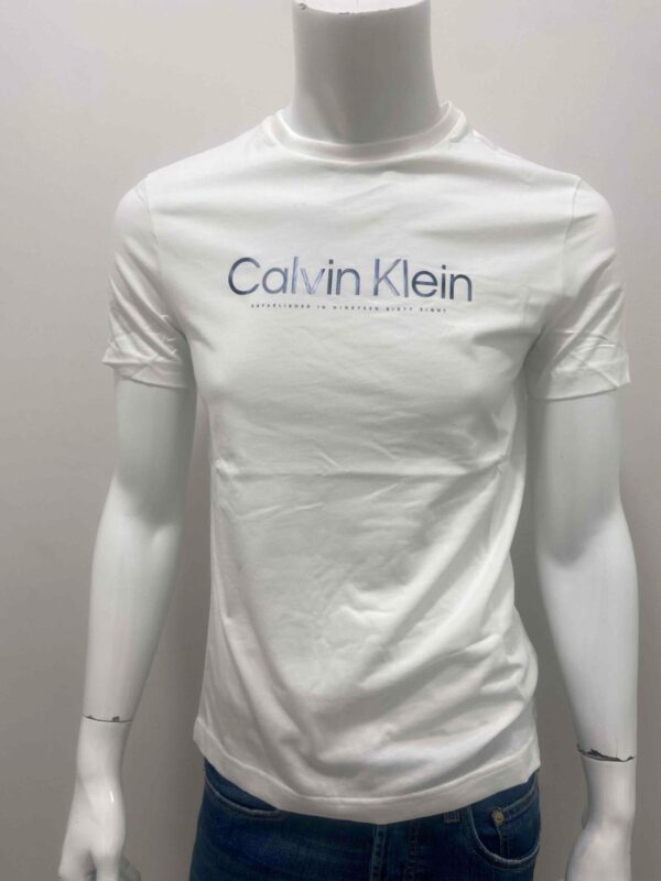 T-shirt Calvin Klein